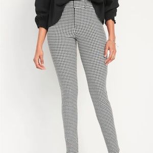 Hollister Houndstooth Print Ultra High-Rise Jean Legging
